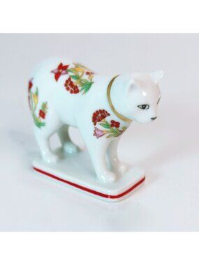 Franklin Mint Curio Cabinet Cat Kakiemon Figurine Floral Porcelain 1988